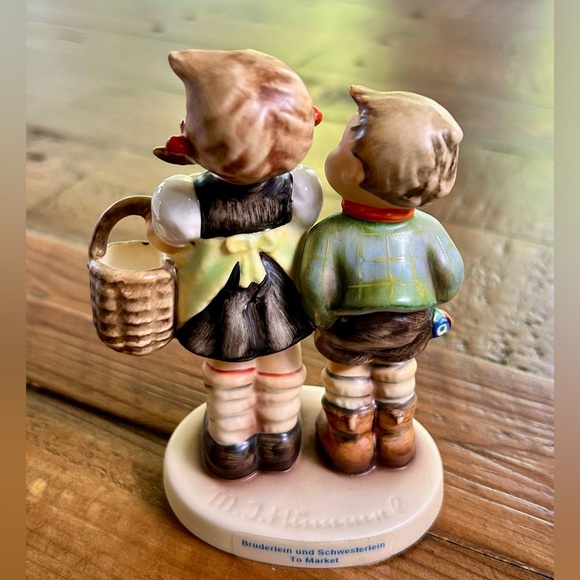 Vintage Hummel Figurine To Market Hum 49 - Picture 4 of 6